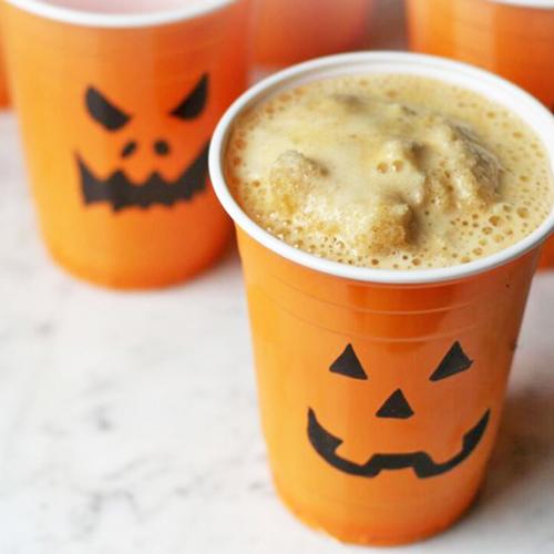 Jack-o-Lantern Juice Smoothie with DIY Party Cups
